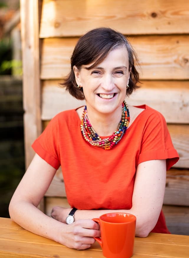 Lucy Owens coach